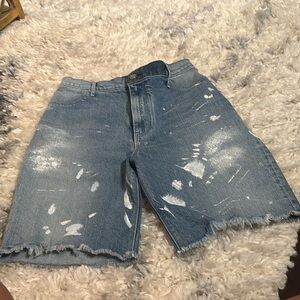 NWOT RtA Hesper Paint Splatter Distressed Cut Off Denim Shorts Sz. 25